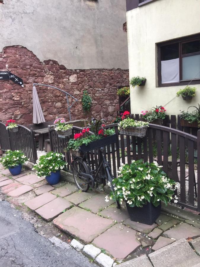 Centrum Turystyki Niekonwencjonalnej Srebrna Góra Buitenkant foto